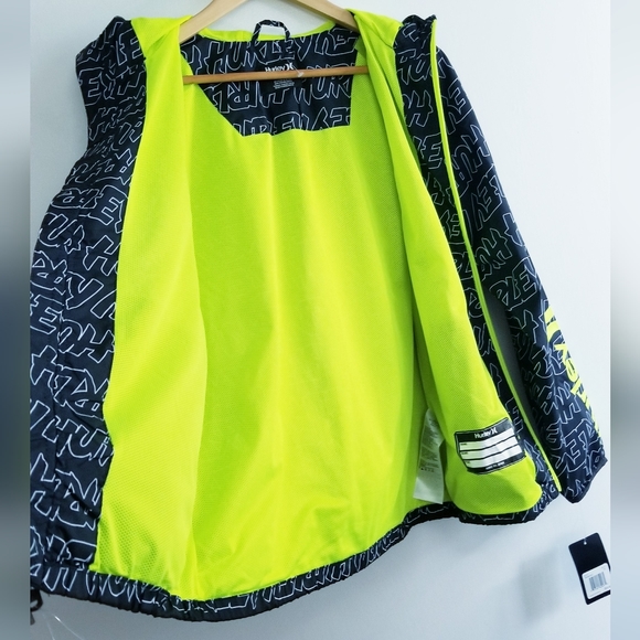 Hurley Water-Resistant Jacket Hoodie Windbreaker Jacket NEW Size XL 13-15 Years - Picture 13 of 16
